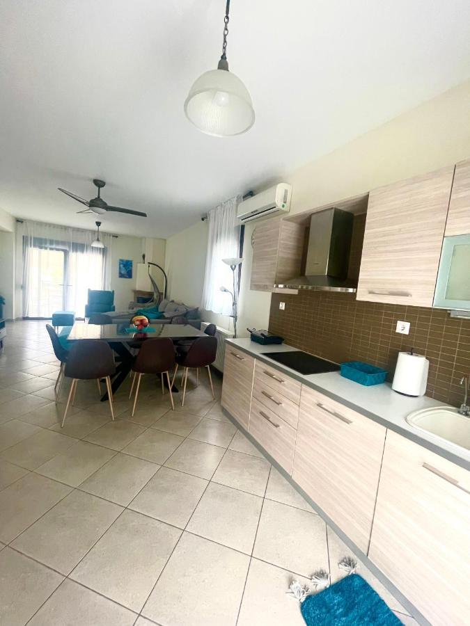 R Lux Villa Nea Kallikrateia Exteriér fotografie